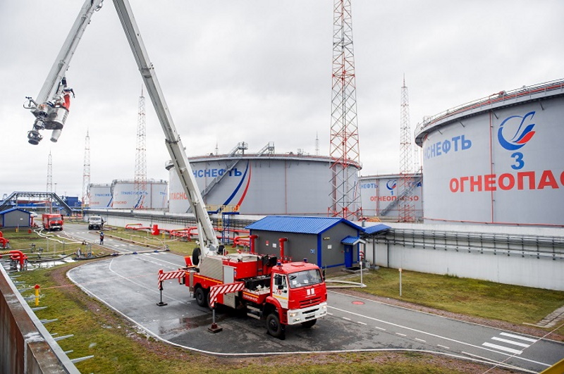 Учения ООО «Транснефть – Балтика» подтвердили уровень готовности персонал нефтебазы «Усть-Луга» к ликвидации пожара